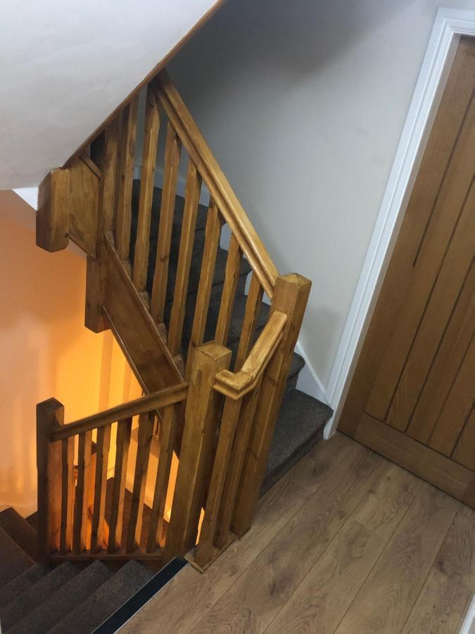 Big Room Rusholme With Tv And Private Bathroom-Parking&Wifi 맨체스터 외부 사진
