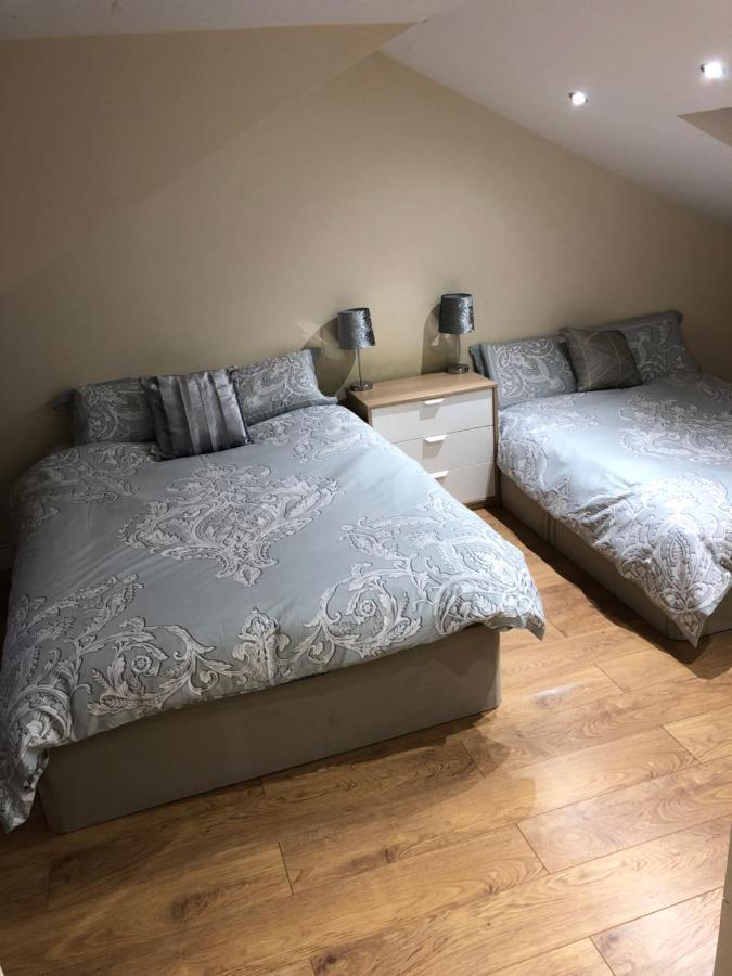 Big Room Rusholme With Tv And Private Bathroom-Parking&Wifi 맨체스터 외부 사진
