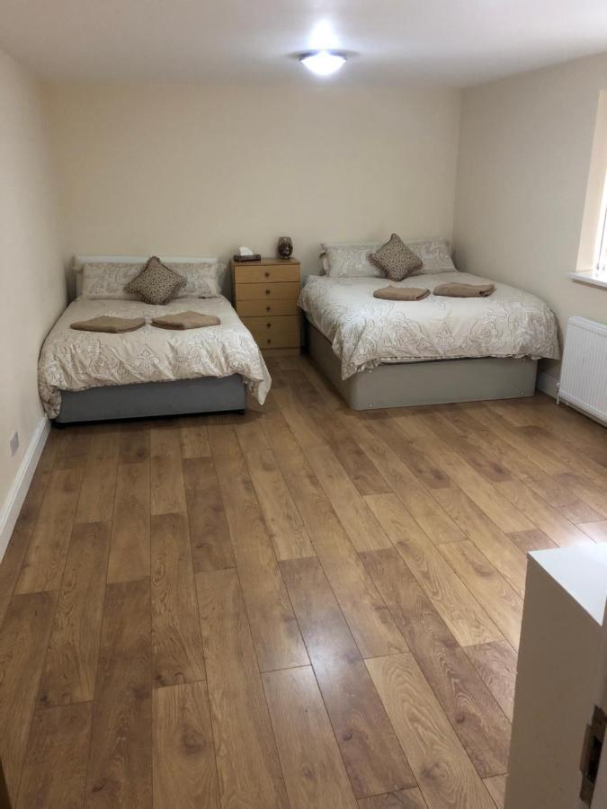 Big Room Rusholme With Tv And Private Bathroom-Parking&Wifi 맨체스터 외부 사진
