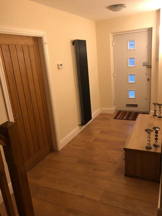 Big Room Rusholme With Tv And Private Bathroom-Parking&Wifi 맨체스터 외부 사진