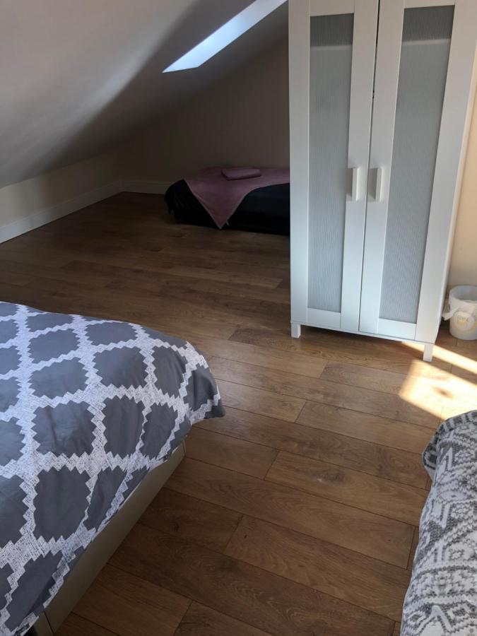 Big Room Rusholme With Tv And Private Bathroom-Parking&Wifi 맨체스터 외부 사진