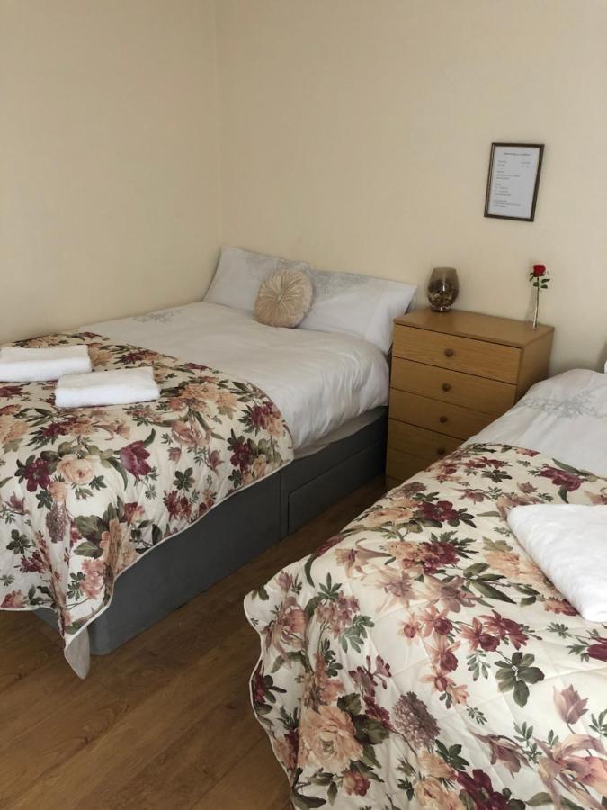Big Room Rusholme With Tv And Private Bathroom-Parking&Wifi 맨체스터 외부 사진