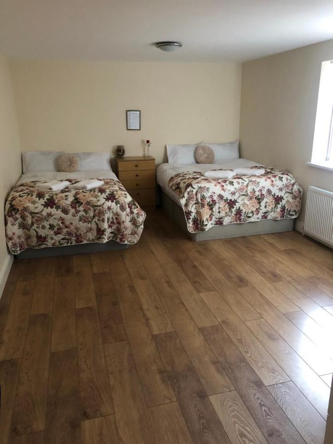 Big Room Rusholme With Tv And Private Bathroom-Parking&Wifi 맨체스터 외부 사진